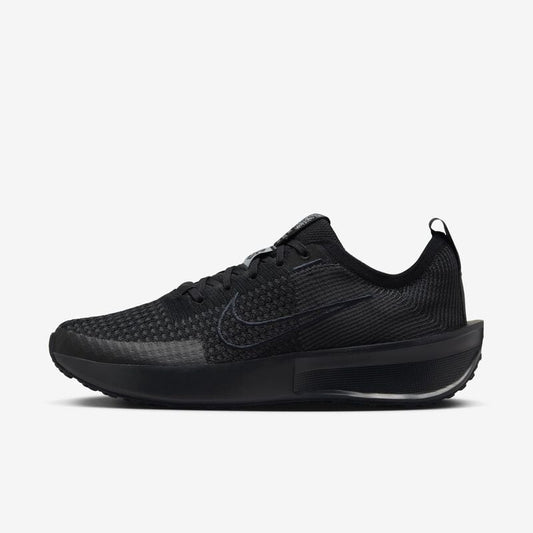 W NIKE INTERACT RUN BLACK