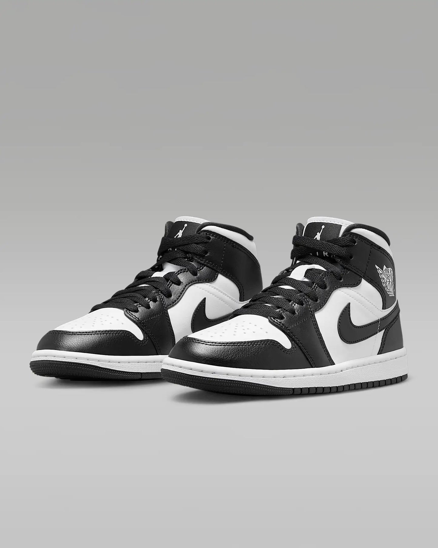 AIR JORDAN 1 MID WHITE/BLACK