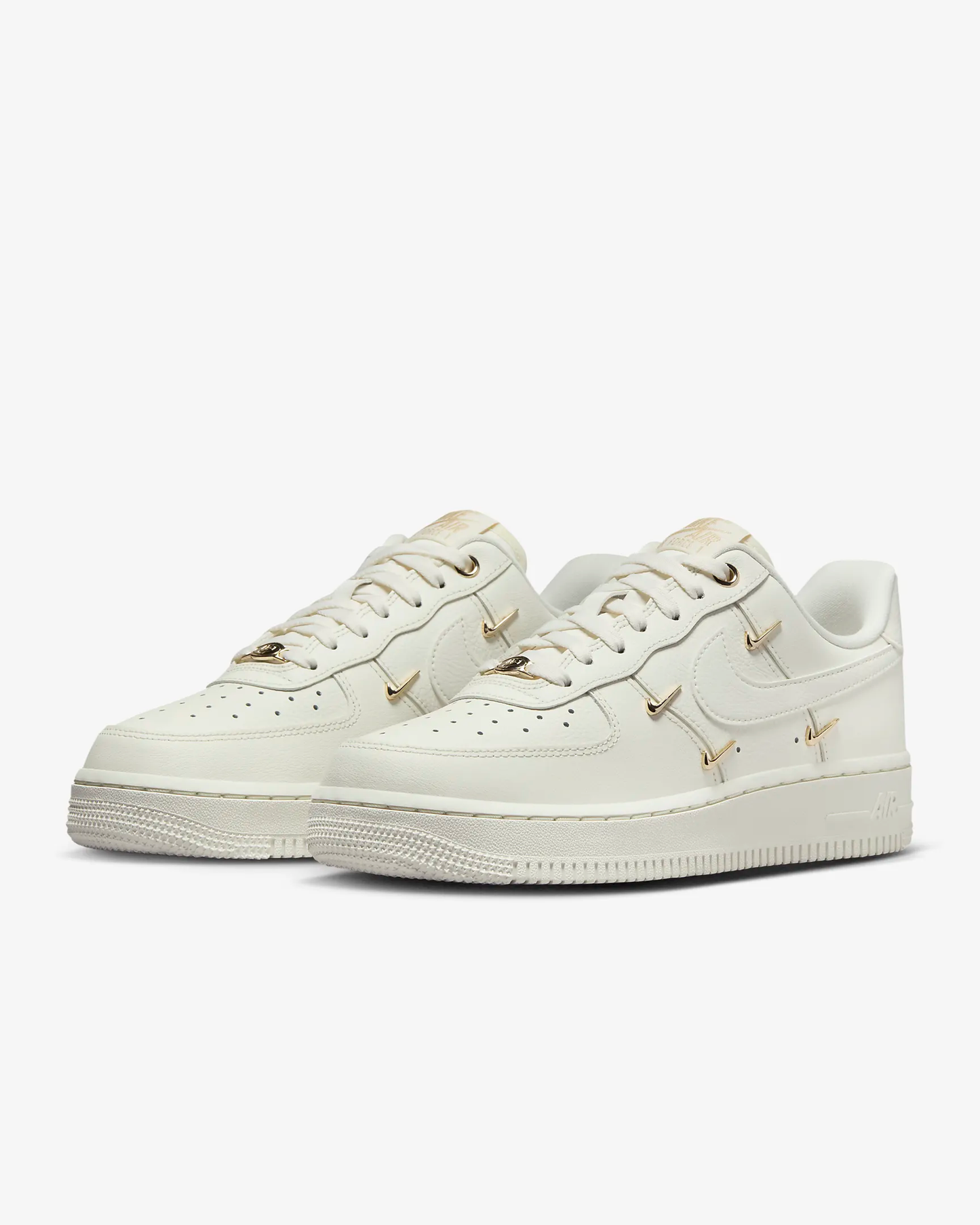 NIKE AIR FORCE 1 07 LK WHITE