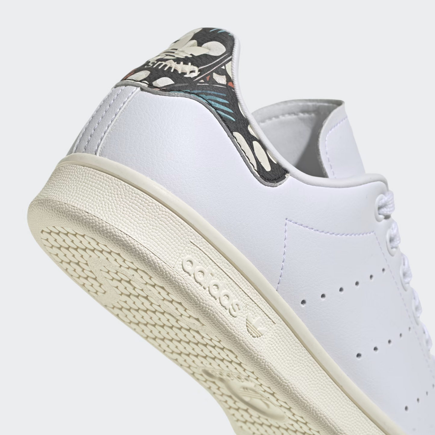 STAN SMITH WHT/SHOPUR HP6378 # 7.5